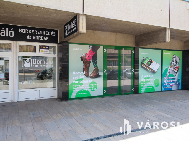 OTP mellett utcai bejárttal rendelkező iroda kiadó!