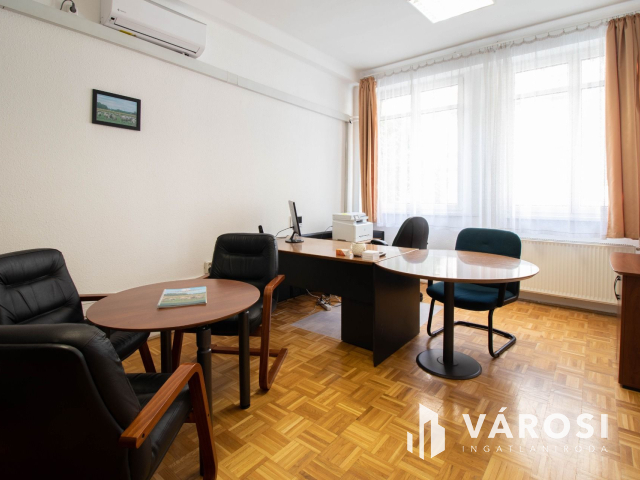 109 m2-es önálló irodaegyüttes kiadó a Lehel tértől 500 m-re