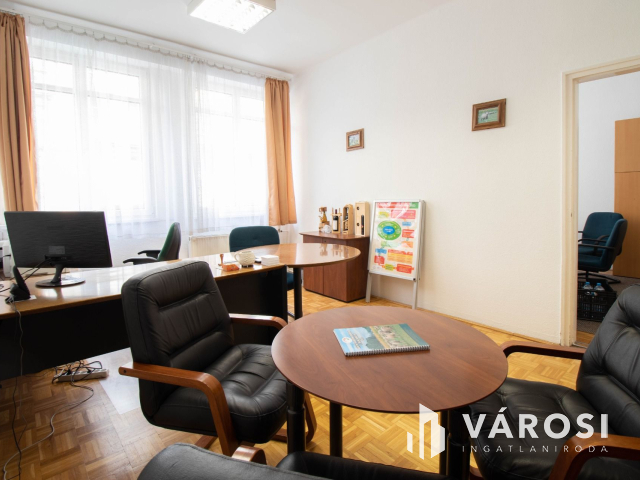 109 m2-es önálló irodaegyüttes kiadó a Lehel tértől 500 m-re