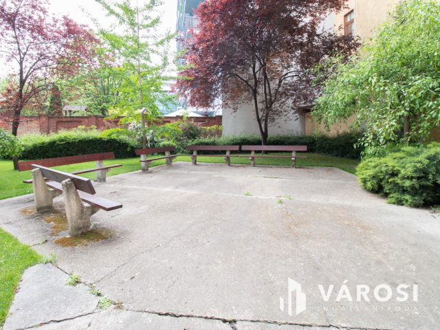 109 m2-es önálló irodaegyüttes kiadó a Lehel tértől 500 m-re