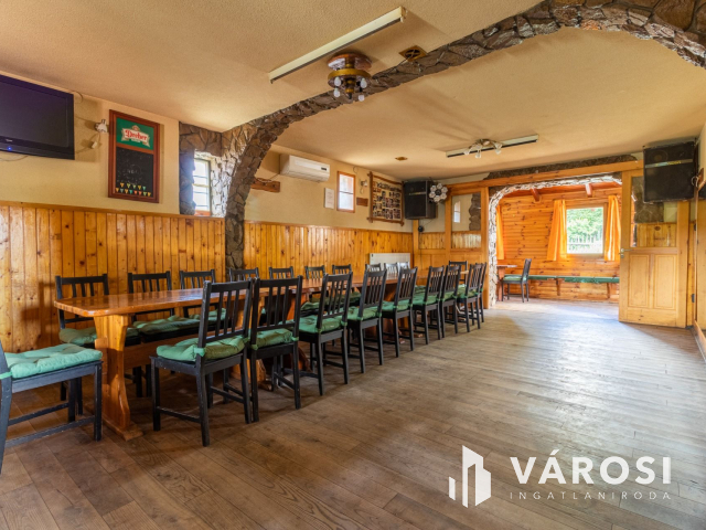 Bejáratott Sportlétesítmény eladó Sóskúton!