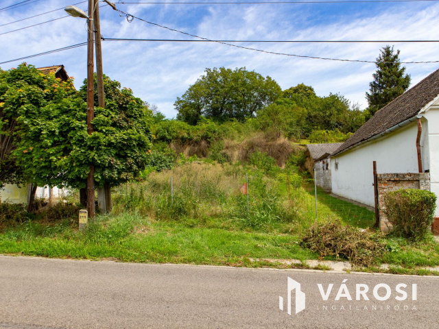 Optimális méretű telek az új otthonának!