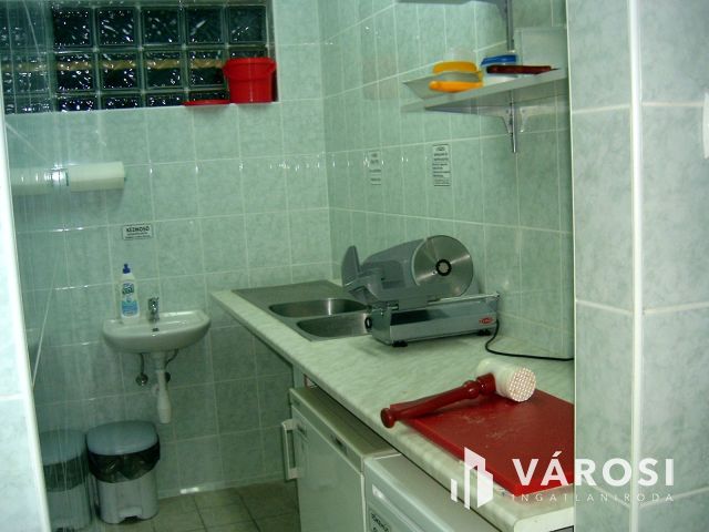 Szép kertben két nagy ingatlan egy áráért Csabrendeken