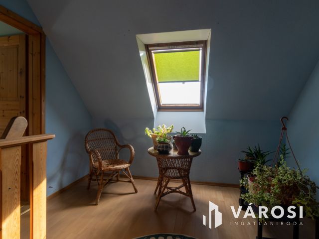 Családi ház és apartman egyben-kiváló befektetési lehetőség