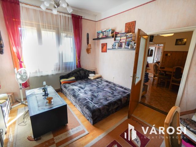 Többgenerációs családi ház Budakeszin!