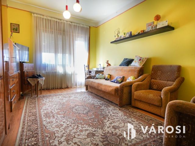 Többgenerációs családi ház Budakeszin!