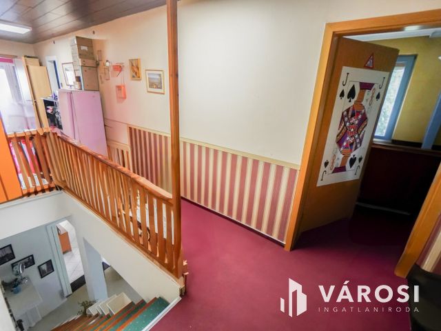 Akár többgenerációs család részére is Újpesten!