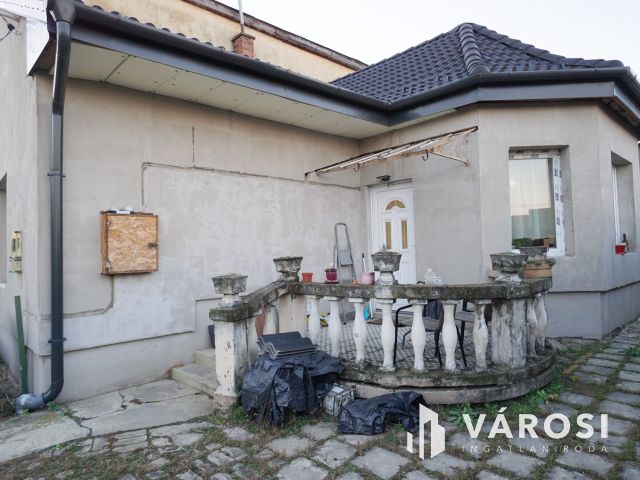 Önálló családi ház azonnal birtokba vehető