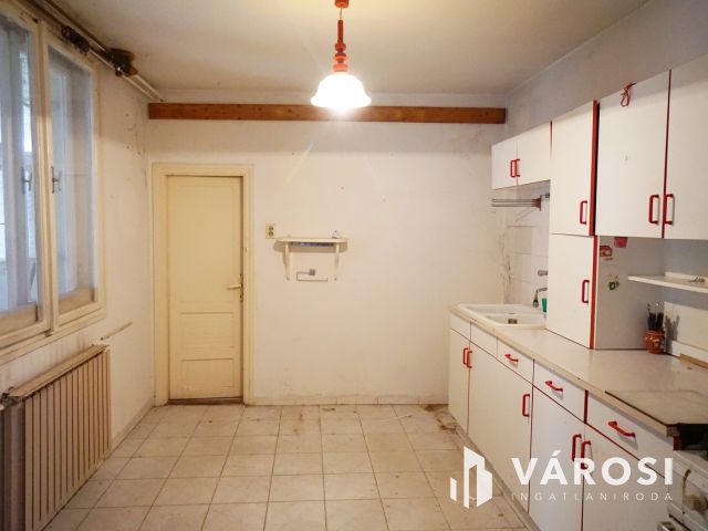 Azonnal költözhető önálló családi ház eladó