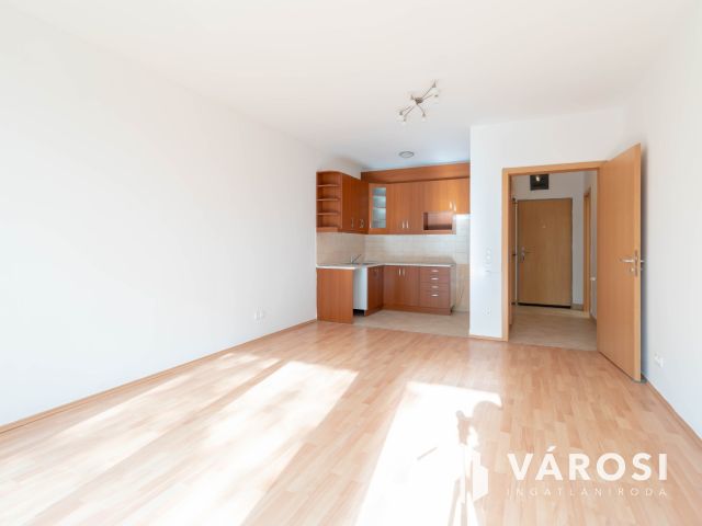 37 m2-es kiváló állapotú iroda Pesterzsébet központjában