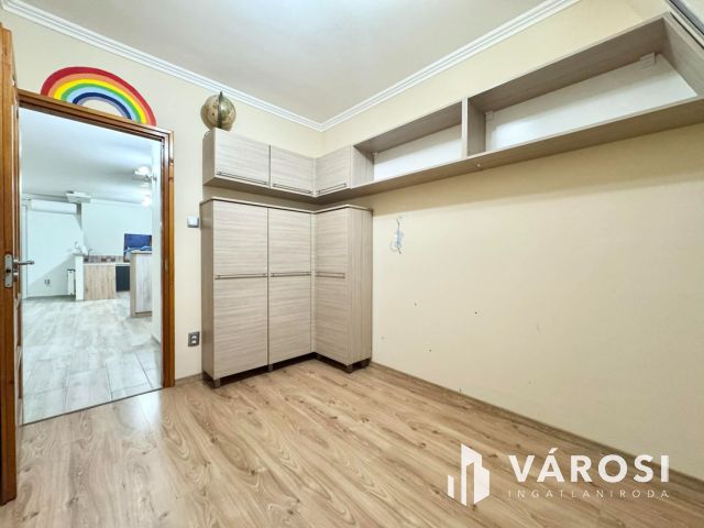 Belvárosi fiatalos szép lakás ELADÓ!