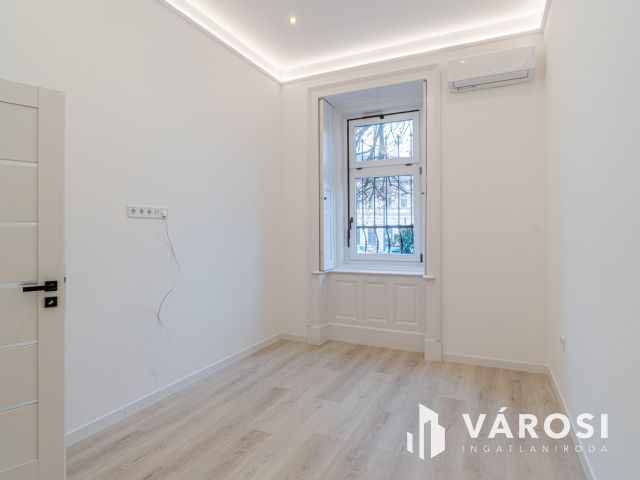 Akár lakni akár befektetni Vásárhely belvárosában 02