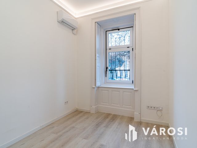 Akár lakni akár befektetni Vásárhely belvárosában 02