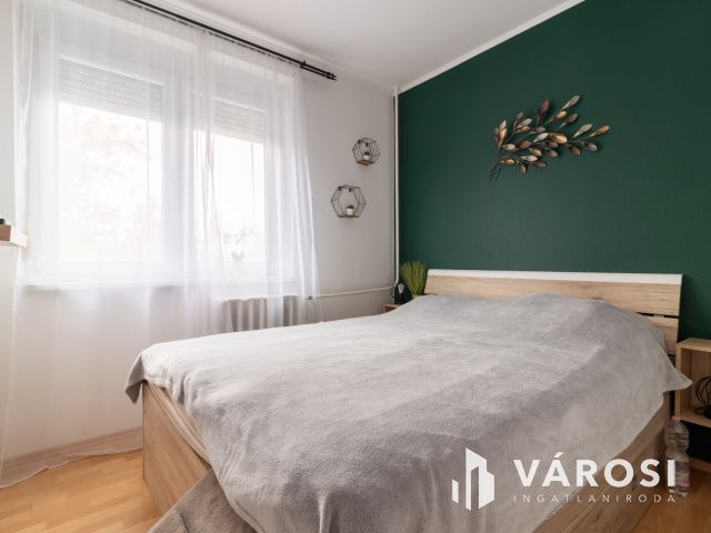 Eladó 2+1 félszobás lakás Óbudán