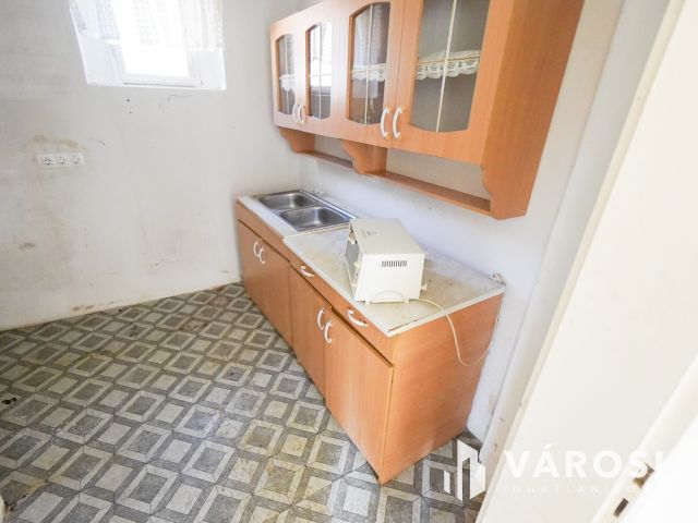 Felújítandó családi ház szenzációs településen!