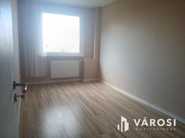 Azonnal költözhető, teljesen felújított lakás rákospalotán