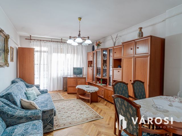 Géém on  - eladó tégla lakás -