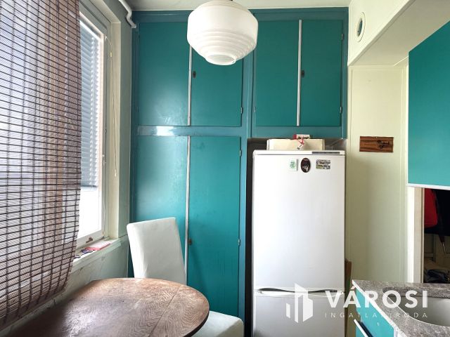 1,5 szobás erkélyes panel a Lencsésin