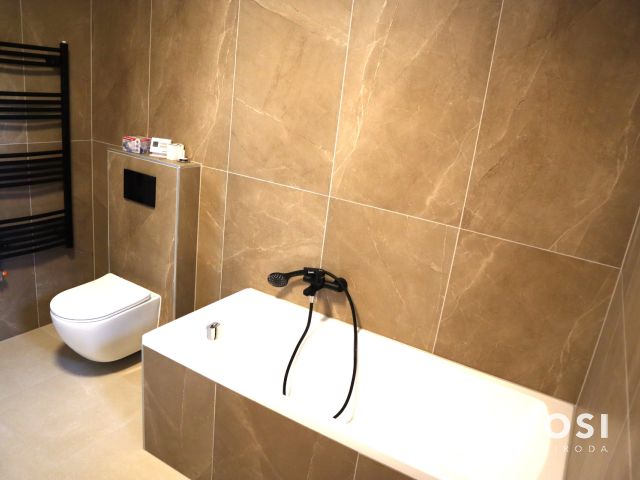 Új építésű családi ház eladó Zamárdiban