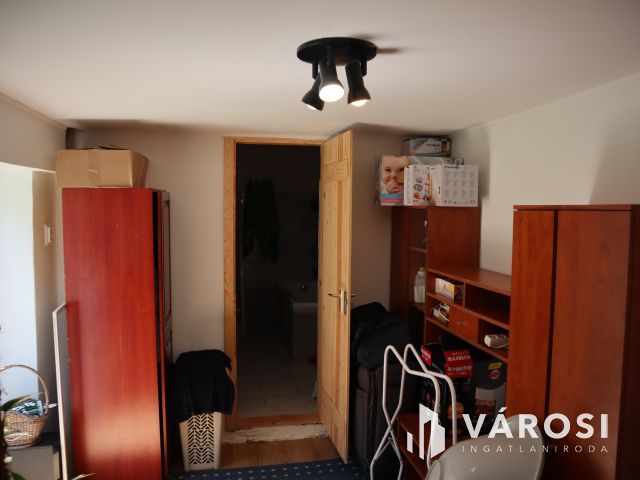 Családi ház, vagy társas ház építésre alkalmas telek!