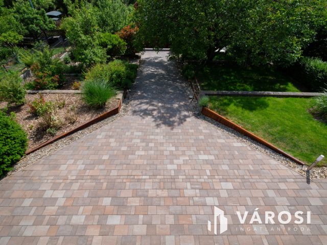 Panorámás ikerház, prémium lokációval