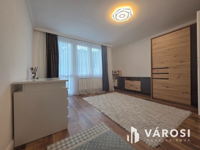 Egy kifogástalan ingatlan a Károlyin